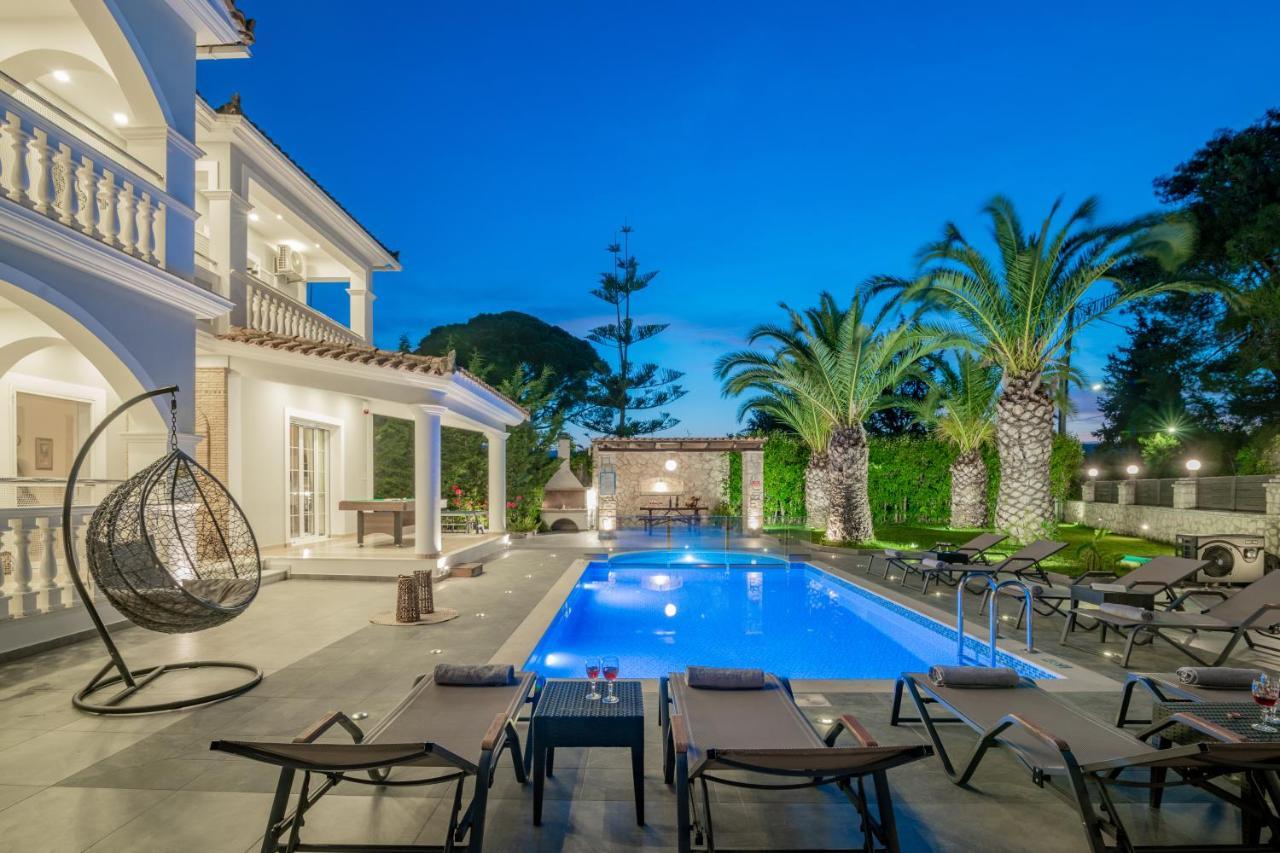 Luxury Villa Vanato & Pool Koukounaria Exterior photo